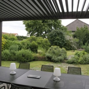 Pergola faite par Modom SARL